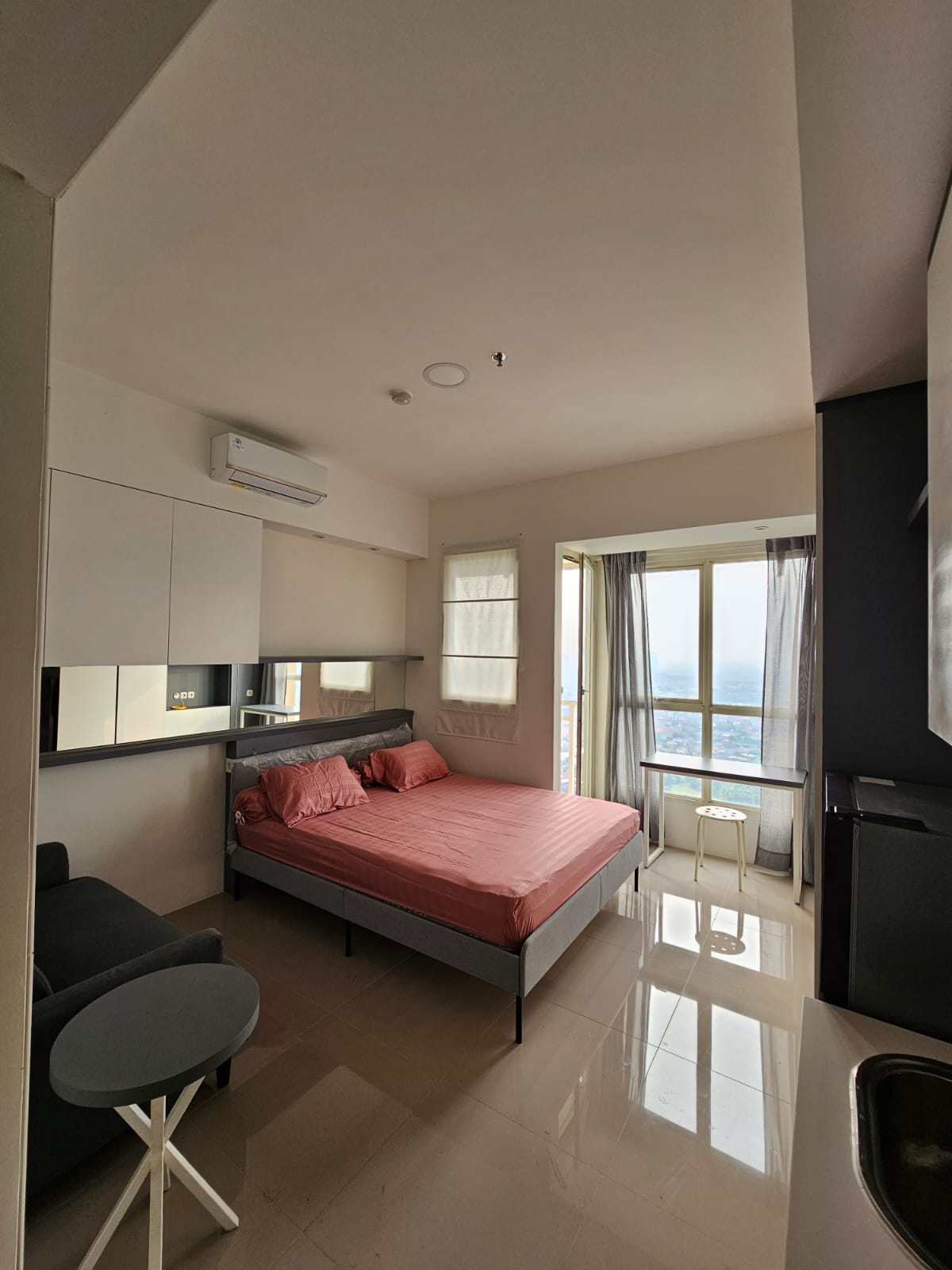 DISEWAKAN – Studio Furnished di Silk Town Alexandria, Alam Sutera, Tangerang
